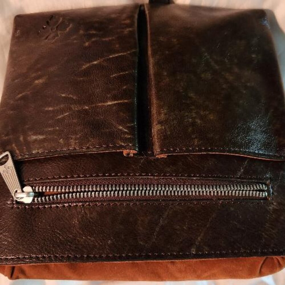 Patricia Nash Granada Tooled Turquoise Crossbody Bag - Picture 5 of 6